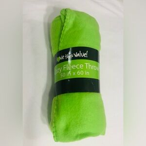 Cozy Fleece Throw Blanket in Bright Green